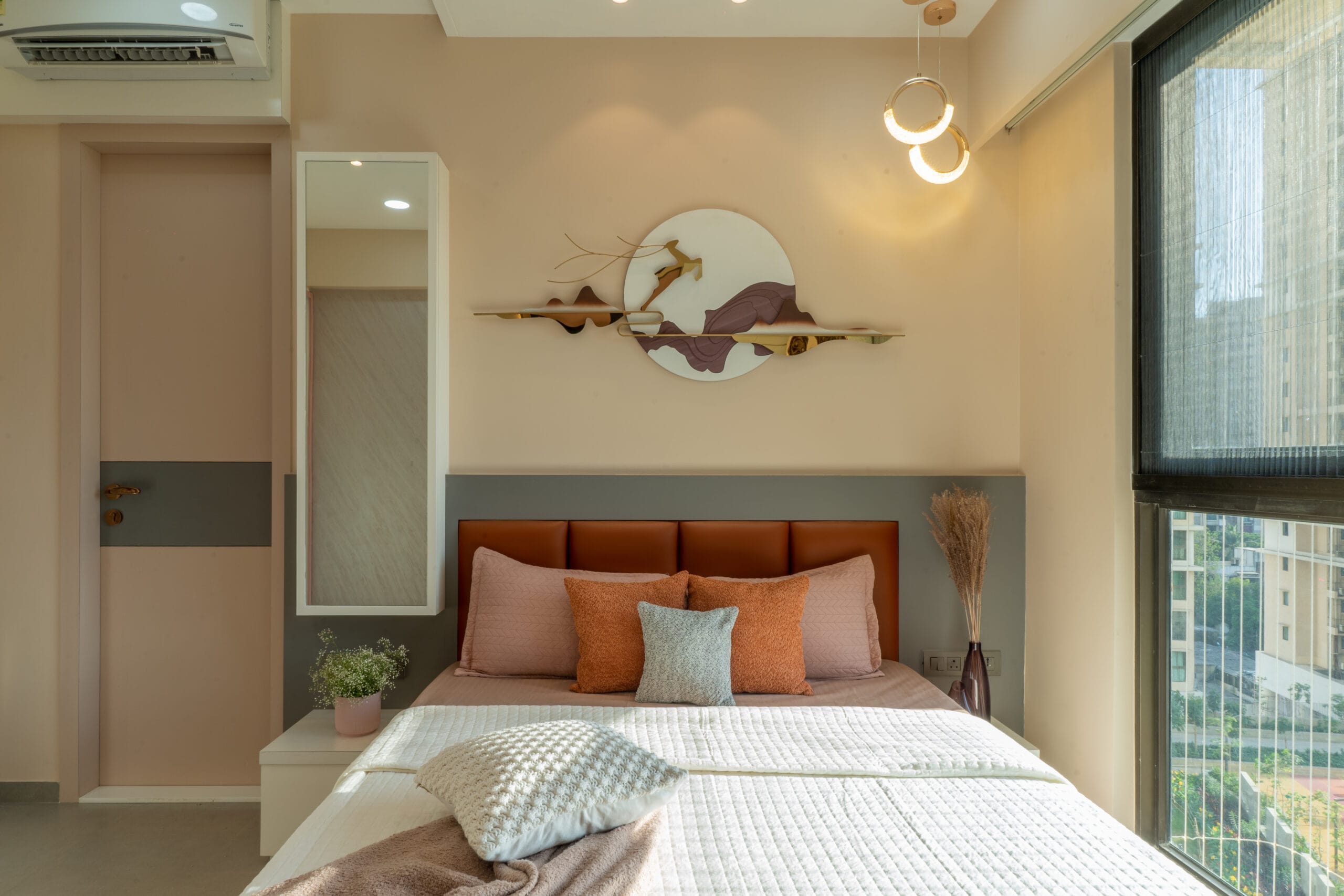 wall decor and decorative lightings